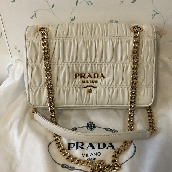 Prada Pattina crossbody bag - Picture 2 of 16